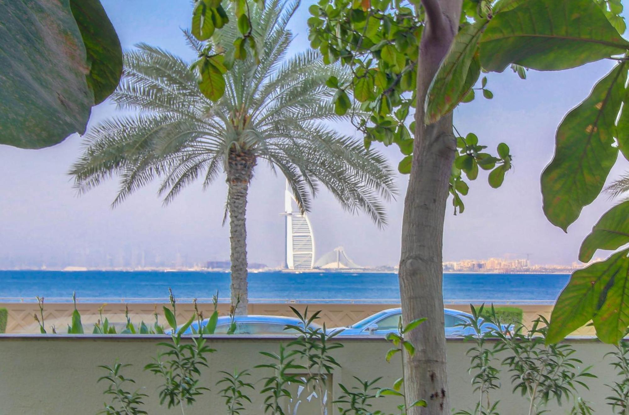 Luxe Getaways Royal Amwaj Palm Jumeirah
